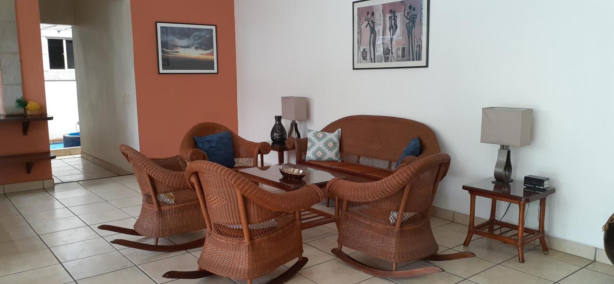 Hotel El Almendro มานากัว ภายนอก รูปภาพ