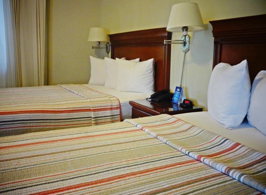 Hotel El Almendro มานากัว ภายนอก รูปภาพ