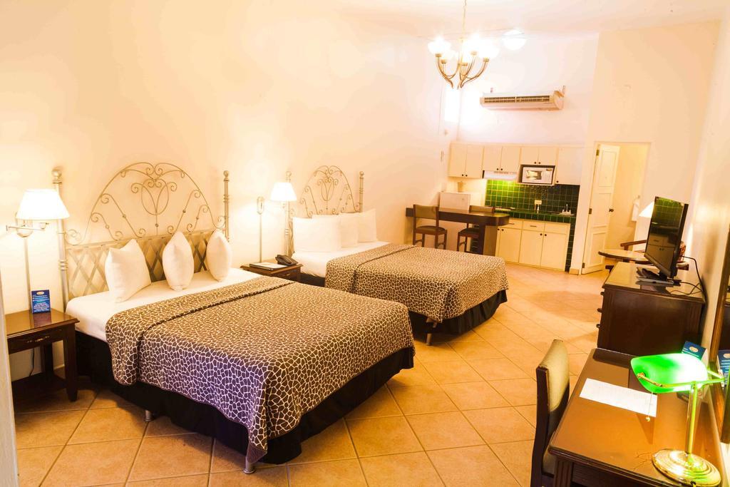 Hotel El Almendro มานากัว ภายนอก รูปภาพ