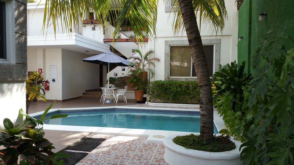 Hotel El Almendro มานากัว ภายนอก รูปภาพ